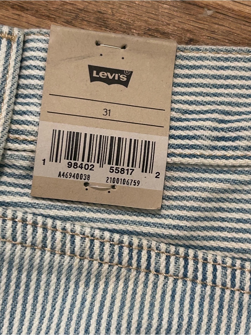 Levi's Light Blue & White Pinstripe Icon Skirt - Picture 7 of 9
